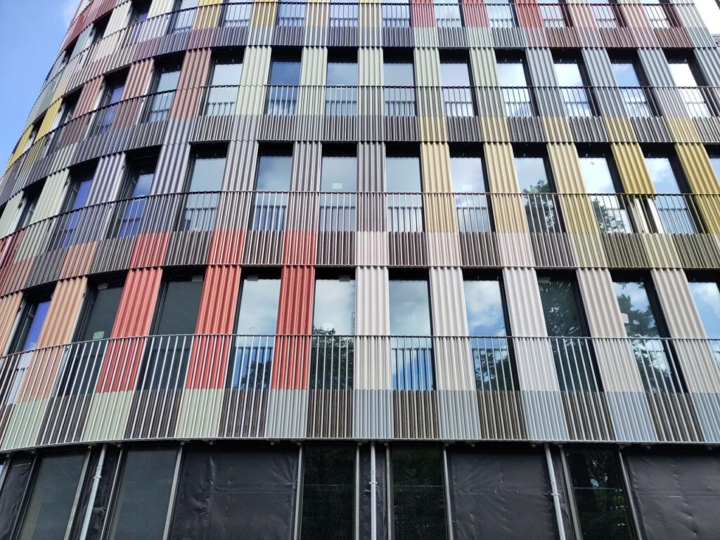 zertifizierung_bnb-buero-silber_buerogebaeude-fuer-bundesbehoerden-berlin_bundesrepublik-deutschland_01