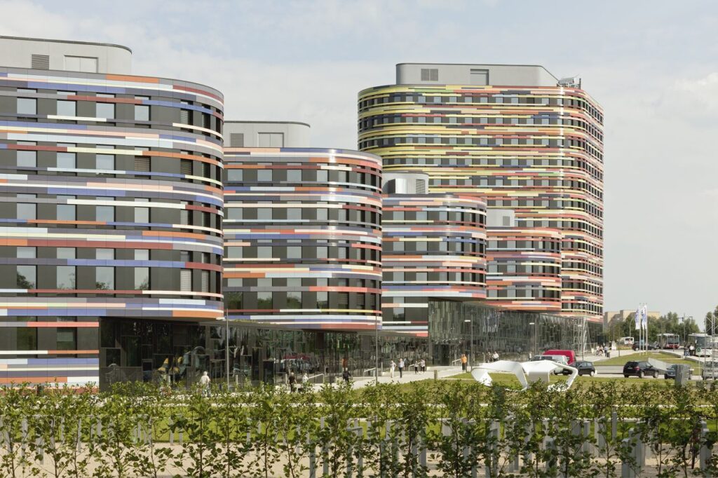 zertifizierung_dgnb-neubau-platin_behoerde-fuer-stadtentwicklung-und-umwelt-hamburg_ggv-neuenfelder-strasse-mbh_02